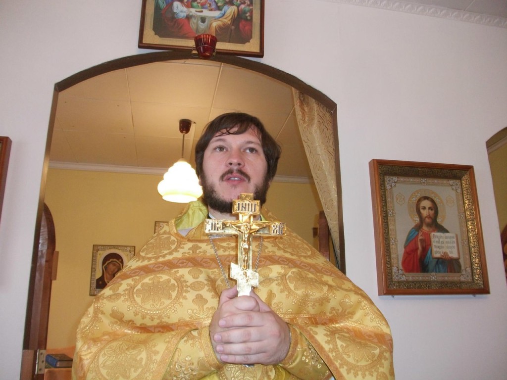 Праздничная Божественная литургия в храме Святого Апостола Андрея Первозванного.