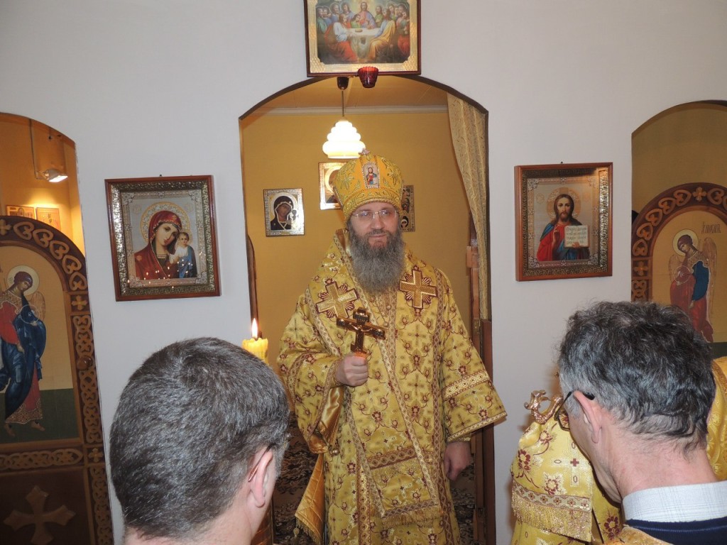 Божественная литургия в храме святого Апостола Андрея Первозванного.