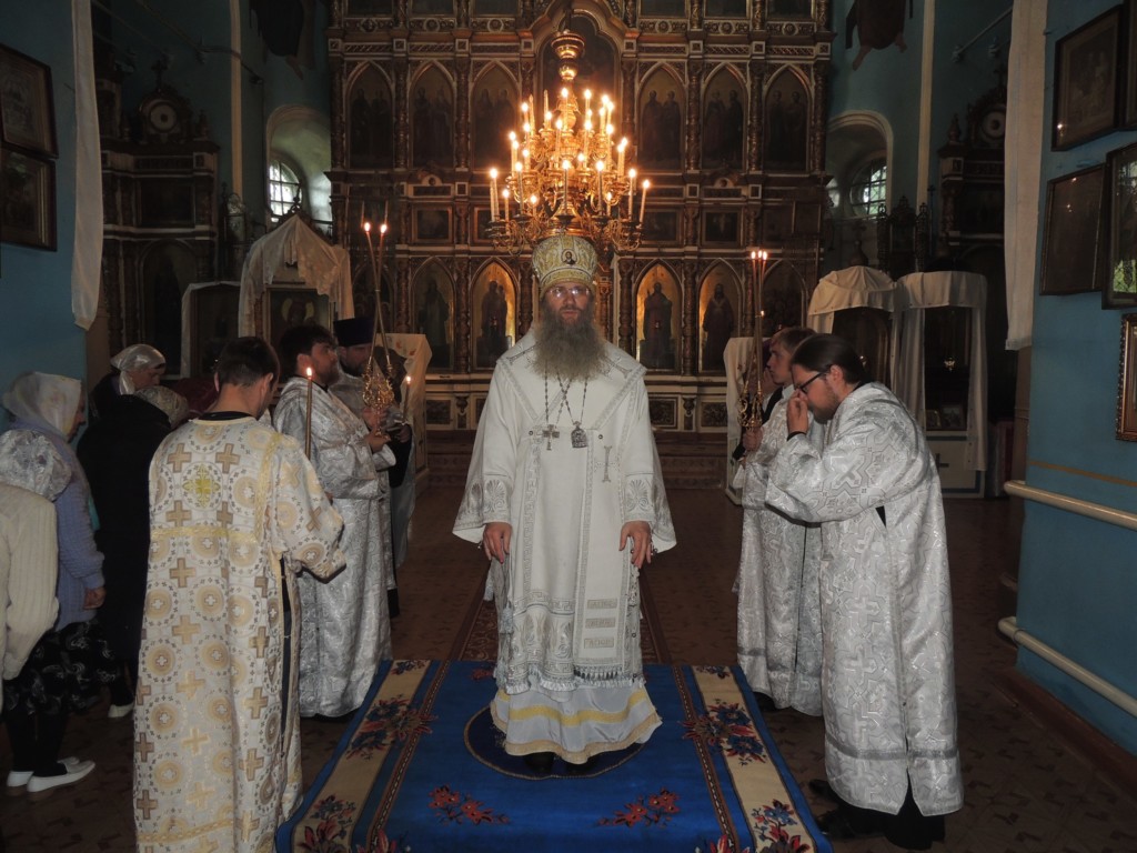 Служение епископа Елисея в канун 7-й недели по Пасхе, святых отцов I Вселенского Собора (325 г.).