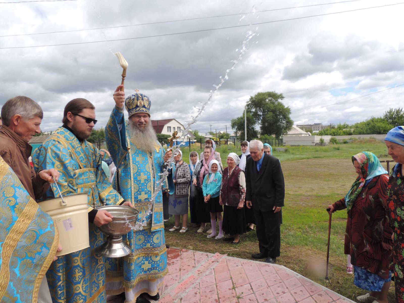 Служение епископа Елисея в день празднования иконы Божией Матери «Знамение» Курской-Коренной.