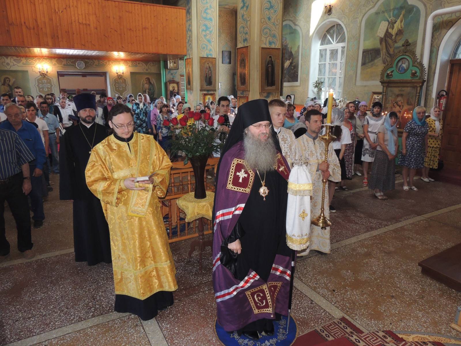 Служение епископа Елисея в неделю 2-ю по Пятидесятнице Всех святых, в земле Русской просиявших.