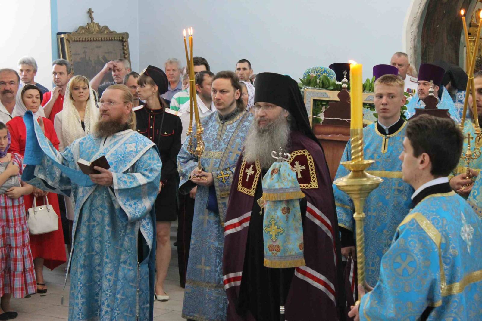 Празднование явления Урюпинской иконы Божией Матери и пятилетие образования Урюпинской епархии.