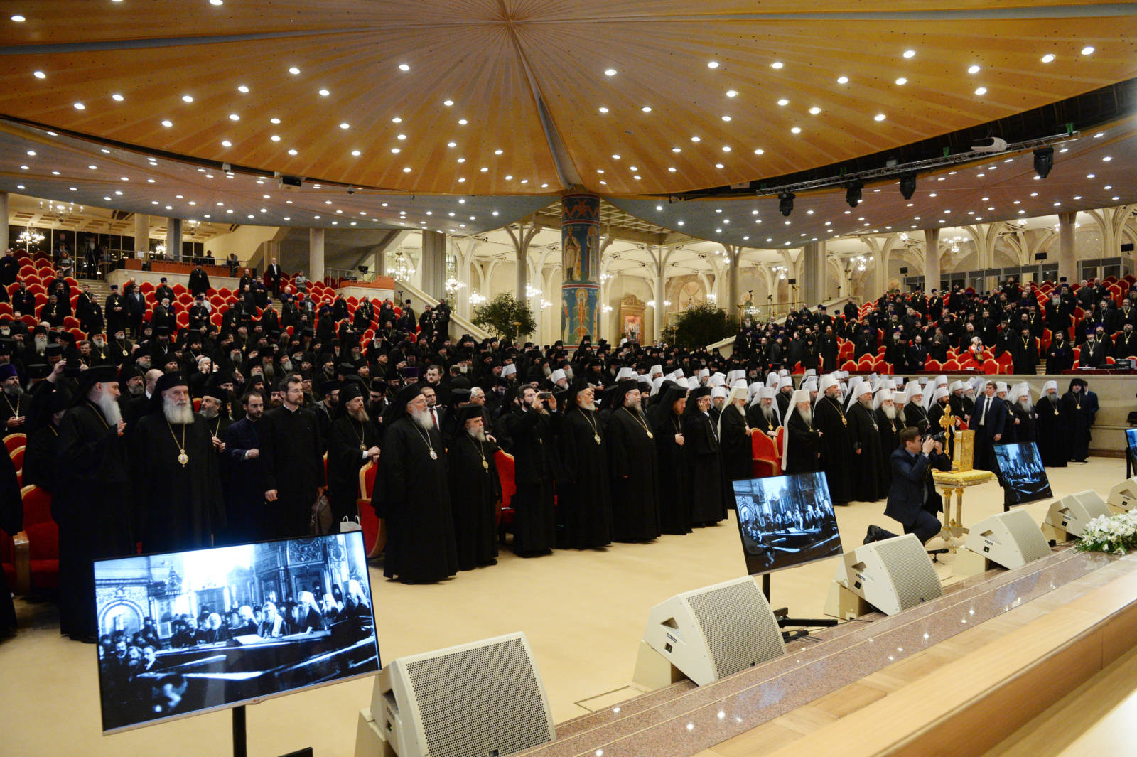 Состоялось заключительное заседание Архиерейского Собора Русской Православной Церкви.