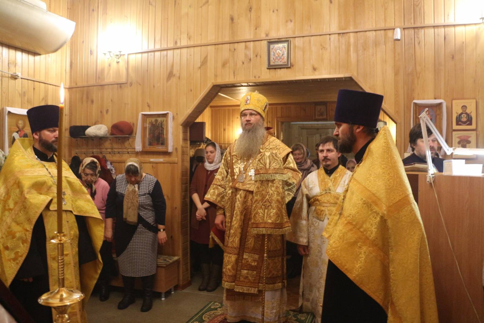 Всенощное Бдение в больничном храме Прп. Агапита Печерского Города Михайловка.