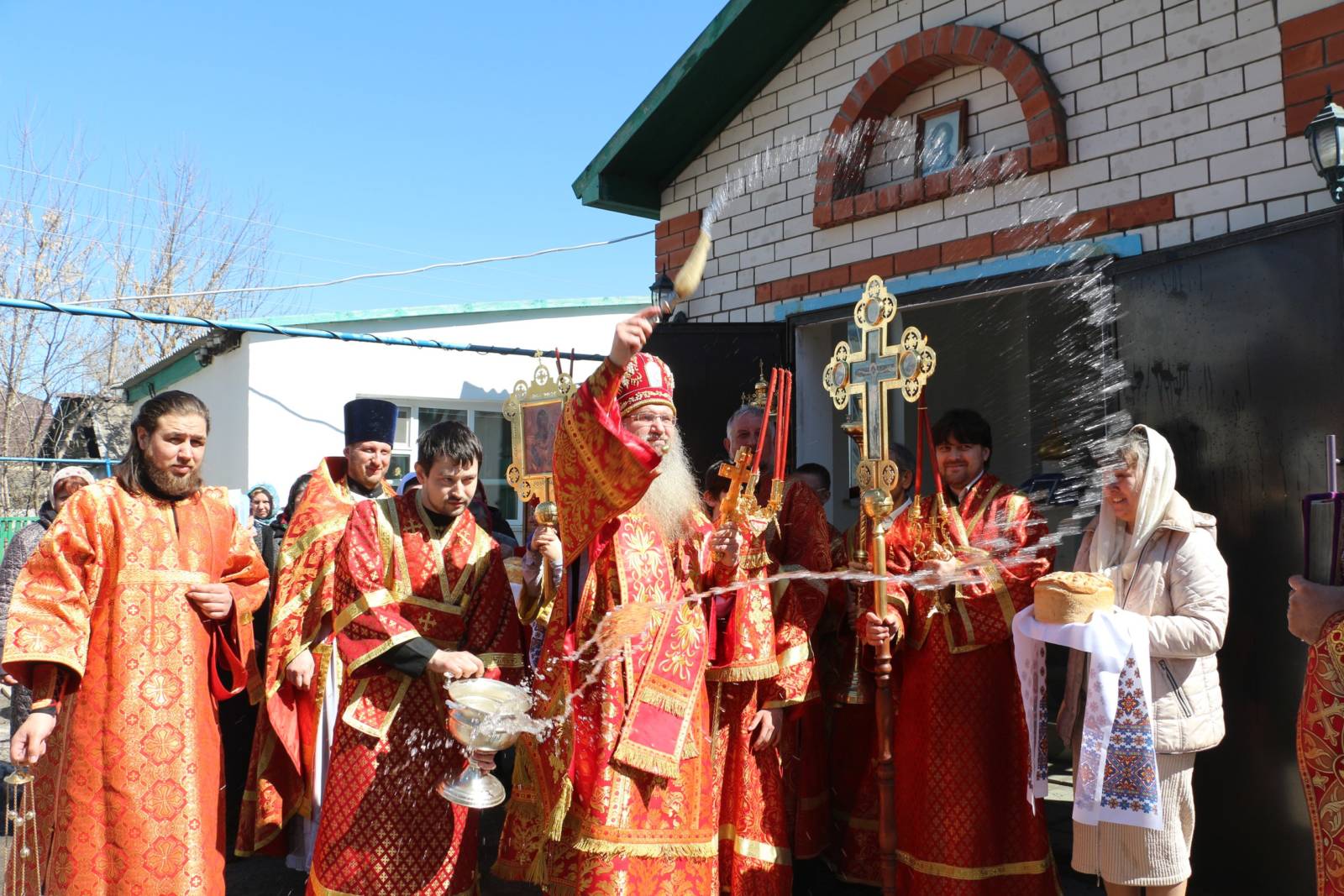 Служение епископа Елисея в понедельник светлой седмицы.