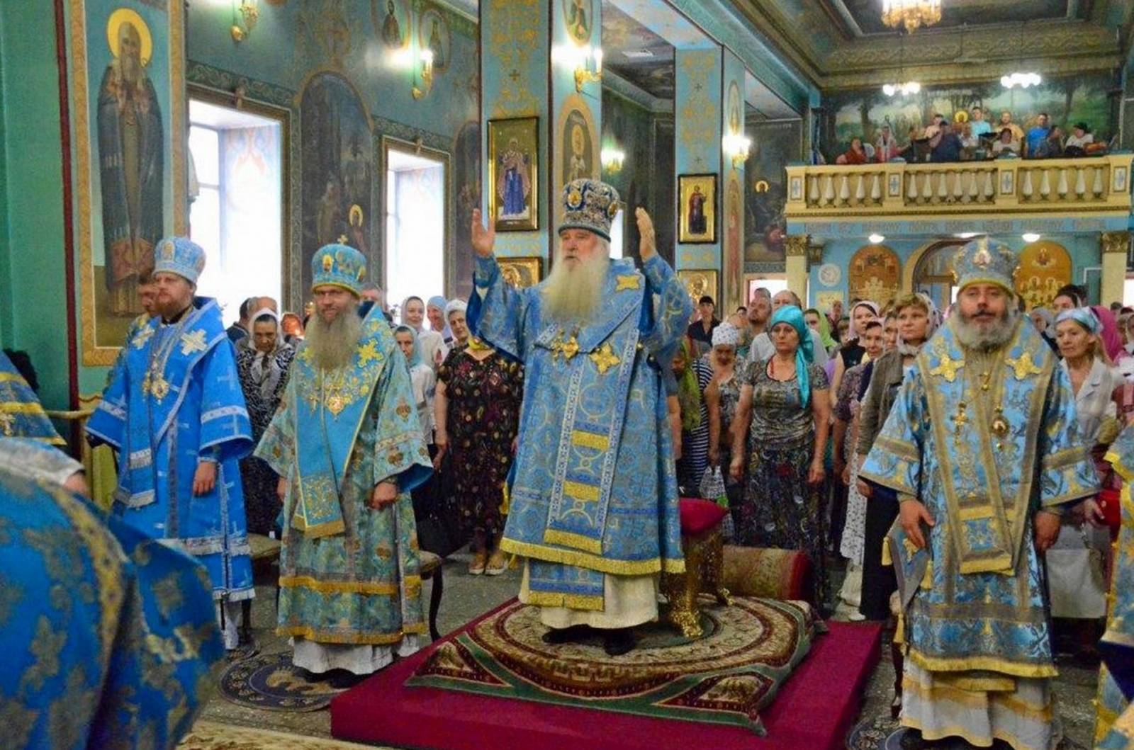 В День праздника явления иконы Пресвятой Богородицы во граде Казани.