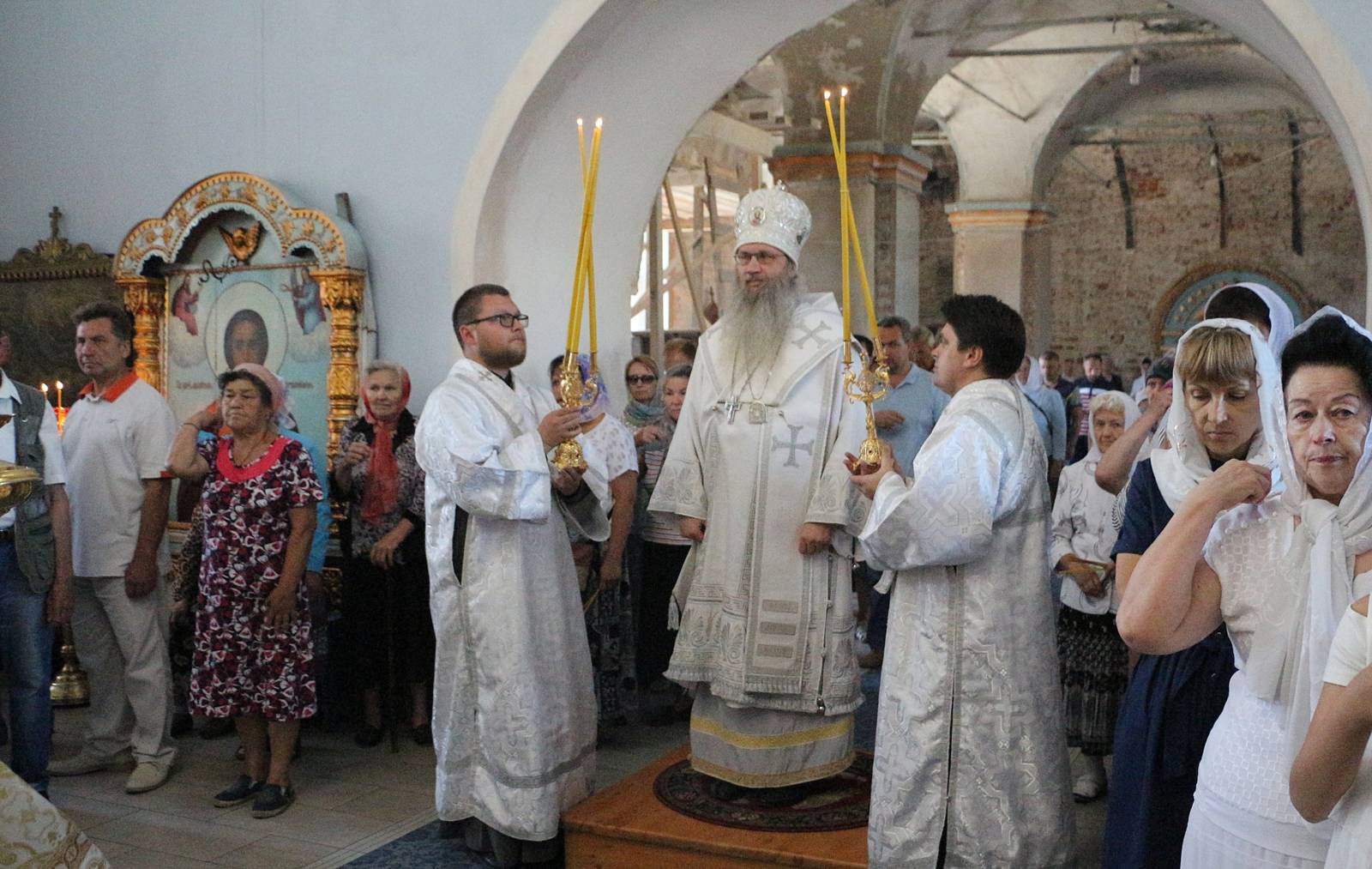 В день празднования Вознесения Господня.