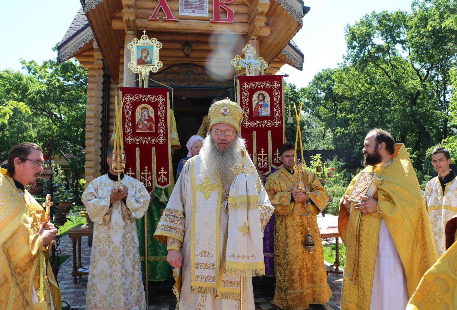 В Неделю 1-ю по Пятидесятнице.