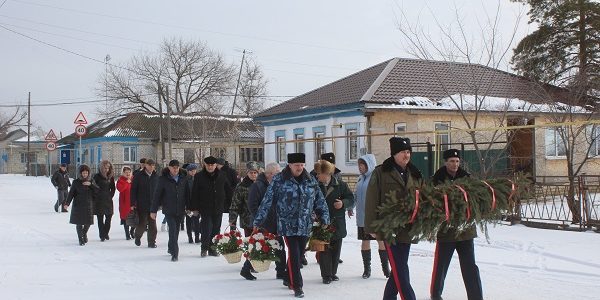 Почтили память писателя-земляка