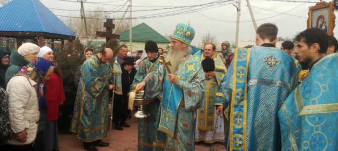 В день Казанской иконы Божией Матери