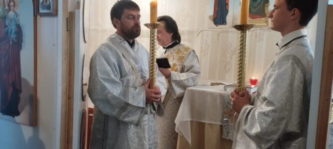 Всенощное бдение в молитвенном доме Вознесения Господня с. Терновое, Еланского района Всенощное бдение в молитвенном доме Вознесения Господня с. Терновое, Еланского района