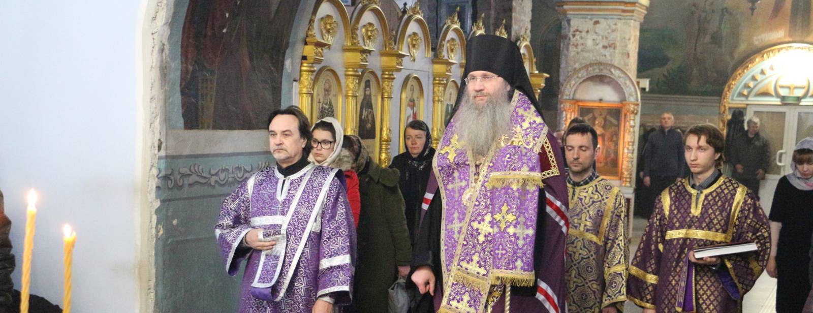 Всенощное бдение в кафедральном соборе Покрова Пресвятой Богородицы г.Урюпинска.