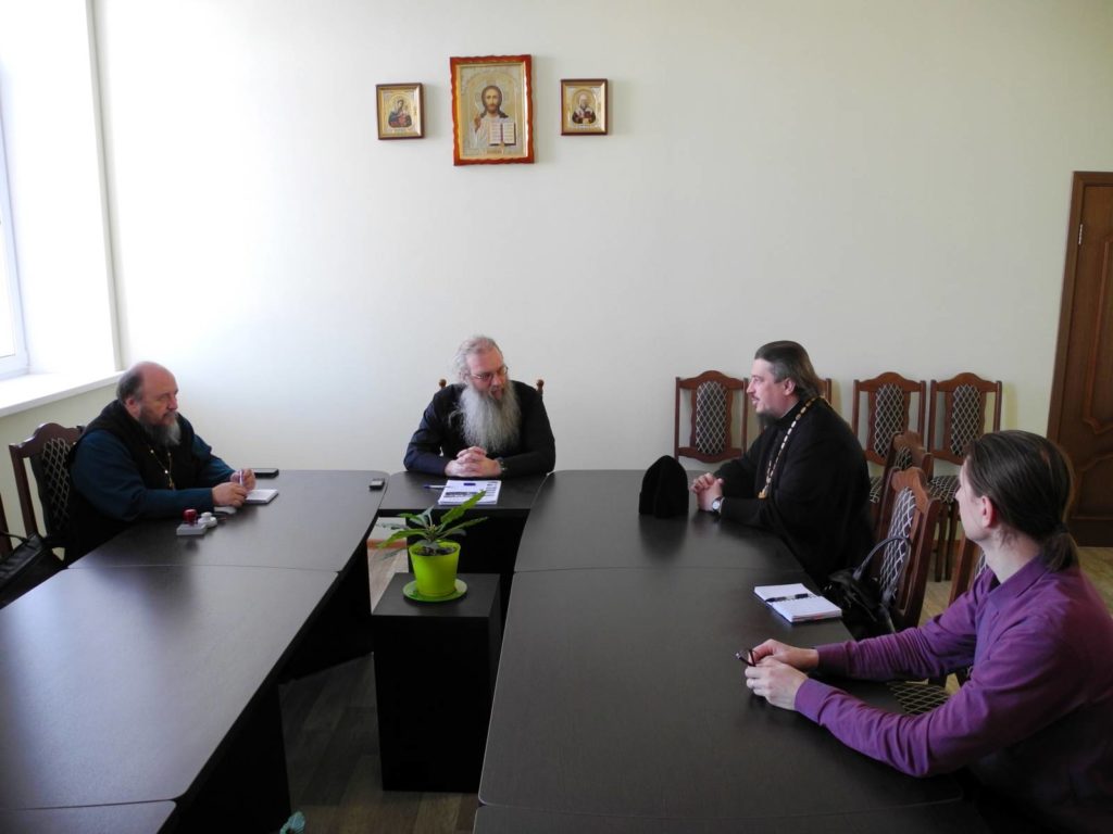 Заседание редколлегии в епархиальном управлении под председательством епископа Урюпинского и Новоаннинского Елисея