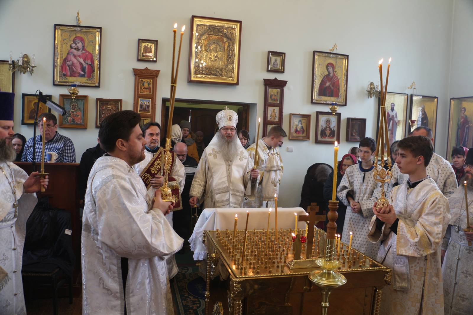 Во Вселенскую родительскую субботу