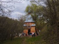 Молебное пение с чтением акафиста Урюпинской иконы Божией Матери на месте явления чудотворного образа на Святых горах.