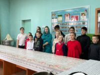 В Воскресной школе храма преподобного Сергия Радонежского прошёл небольшой Пасхальный концерт.